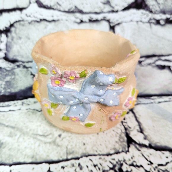 Vintage June Sears Forget Me Not Hand Thrown Pottery Blue Bows bees Heaven Hill - Picture 1 of 6